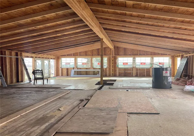 2nd image of 2238 Flash Cir, Luling, TX 78648 | MLS# 7645627