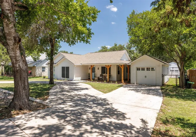 2nd image of 8 Deer Ridge Rd, Wimberley, TX 78676 | MLS# 2551917