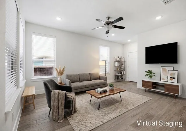 3rd image of 454 Parkline Dr #33B, Georgetown, TX 78626 | MLS# 8860938