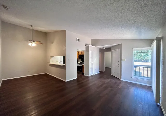 4th image of 2112 Cedar Bend Dr, Austin, TX 78758 | MLS# 6738867
