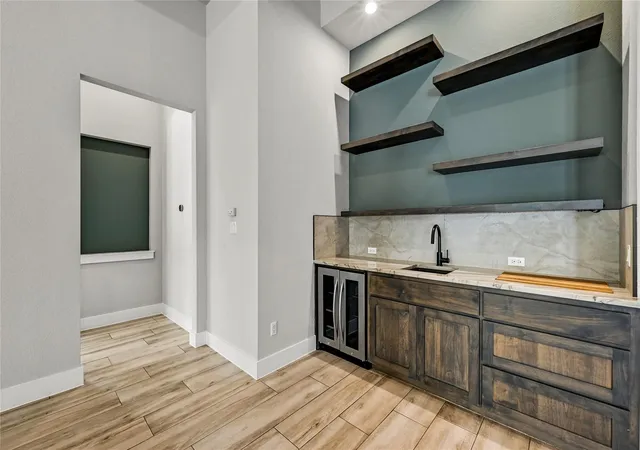 Photo 4 of Single family home for sale at 1121 Covered Brg Dr, Driftwood, TX 78619 | MLS# 1061081 | Listing updated on 2026-09-03