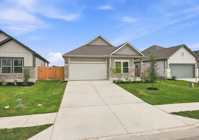 Photo 2 of Single family home for sale at 149 Ayres Horn, Cedar Creek, TX 78612 | MLS# 3922920 | Listing updated on 2026-09-18