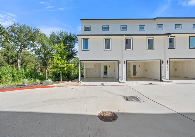 Photo 21 of Townhouse for sale at 5201 E Mlk Jr Blvd #6106, Austin, TX 78721 | MLS# 1618694 | Listing updated on 2026-09-12