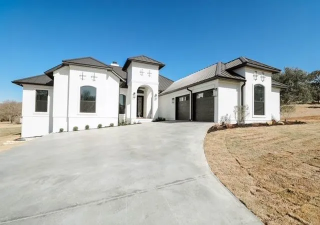 Single family home for sale at 404 Turquoise, Horseshoe Bay, TX 78657 | MLS# 9405179