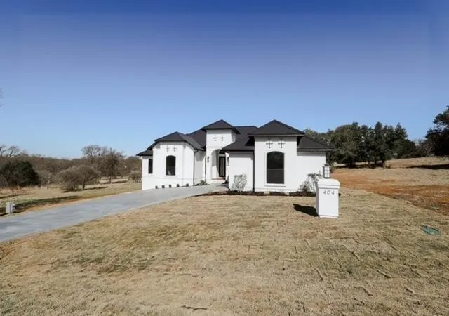 Photo 2 of Single family home for sale at 404 Turquoise, Horseshoe Bay, TX 78657 | MLS# 9405179 | Listing updated on 2026-09-12