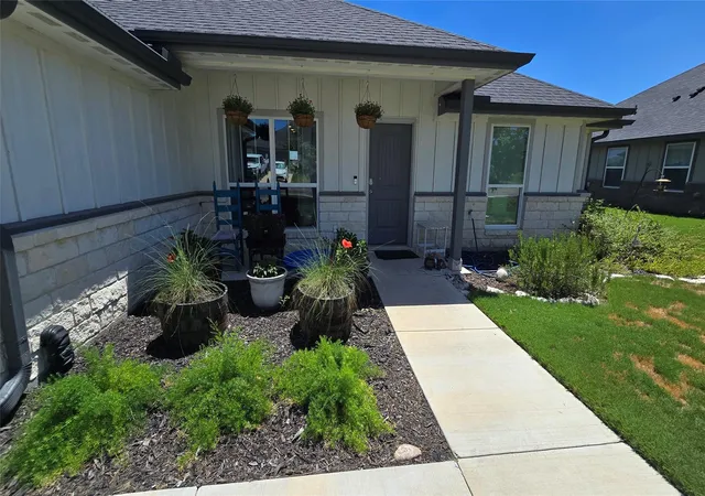 3rd image of 129 Elmer Ave, Burnet, TX 78611 | MLS# 1831214