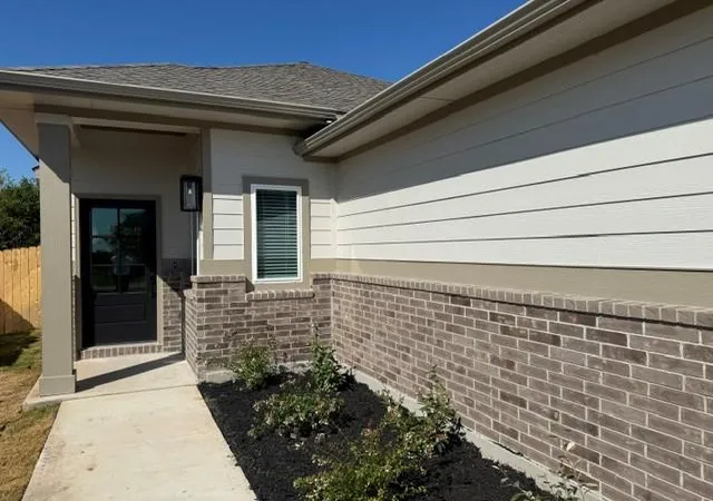Photo 3 of Sale Pending at 500 Gene Ray Ave, Bertram, TX 78605 | MLS# 9170855 | Listing updated on 2026-10-08