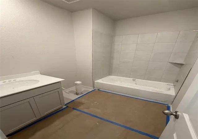 Photo 1 of Single family home for sale at 125 Branchwood Path, Taylor, TX 76574 | MLS# 5107599 | Listing updated on 2026-10-22