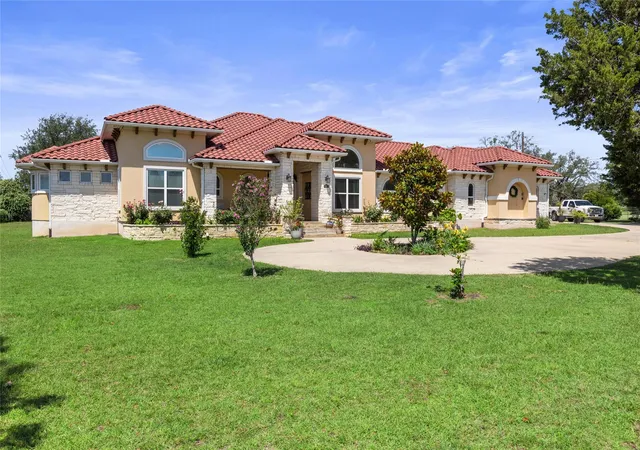 1st image of 129 Lakewood Trl, Leander, TX 78641 | MLS# 2412741