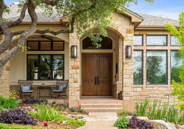2nd image of 8815 Blazyk Dr, Austin, TX 78737 | MLS# 2522437