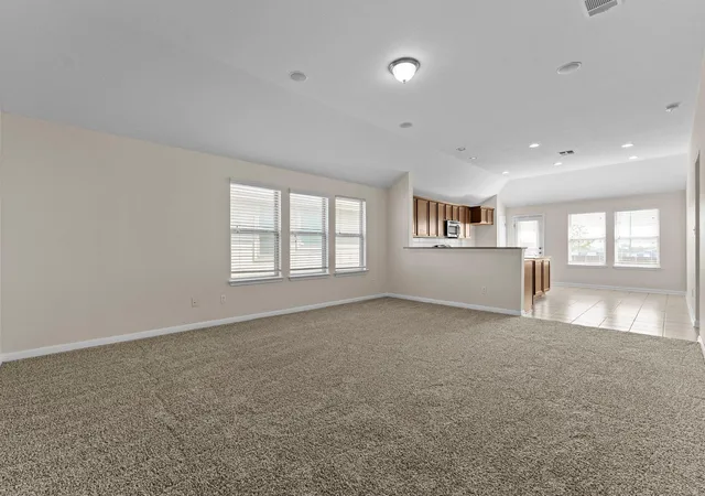Photo 3 of Single family home for sale at 185 Silver Maple Dr, Kyle, TX 78640 | MLS# 7846474 | Listing updated on 2026-10-09