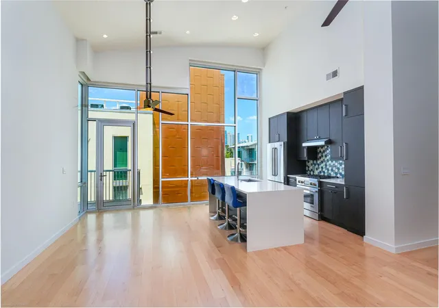 38th image of 1600 Barton Springs Rd #5601, Austin, TX 78704 | MLS# 2343427