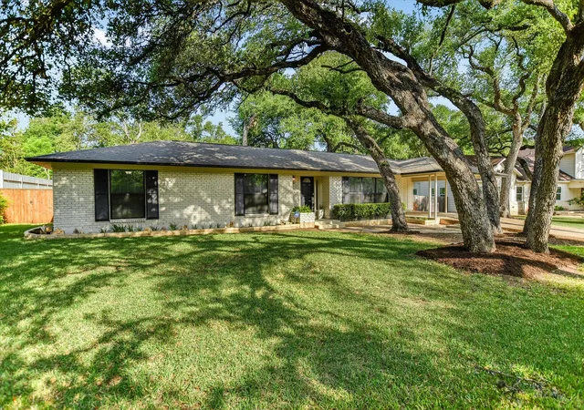 Photo 3 of Single family home for sale at 11806 Arabian Trl, Austin, TX 78759 | MLS# 8304187 | Listing updated on 2026-08-03