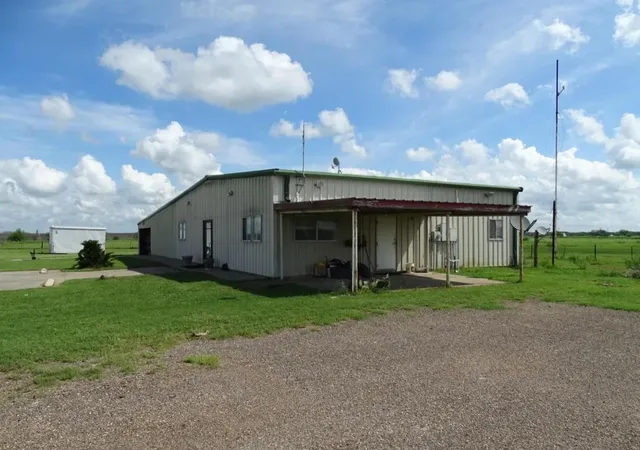 Photo 1 of House for sale at 3660 E Highway 285, Falfurrias, TX 78355 | MLS# 2688984 | Listing updated on 2026-08-03