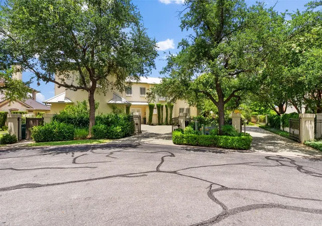 40th image of 414 Matern Ct, Horseshoe Bay, TX 78657 | MLS# 9139410