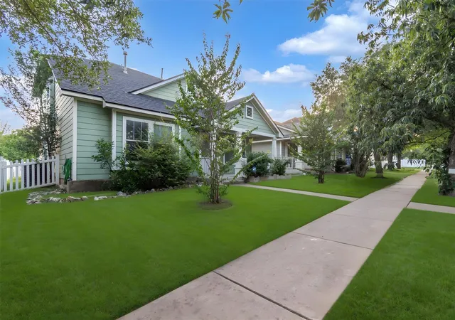 2nd image of 627 Scheel Rd, Kyle, TX 78640 | MLS# 8991508