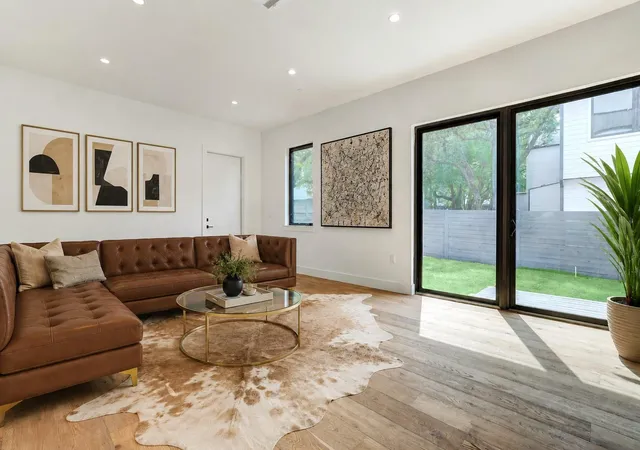 Photo 2 of Condo for sale at 3208 Clawson Rd #5A, Austin, TX 78704 | MLS# 5435337 | Listing updated on 2026-08-26