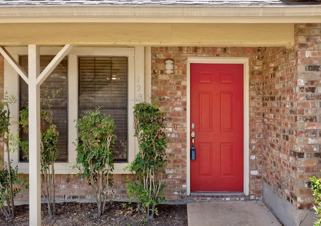 Photo 2 of Condo for sale at 11901 Swearingen Dr #129, Austin, TX 78758 | MLS# 6726678 | Listing updated on 2026-09-19