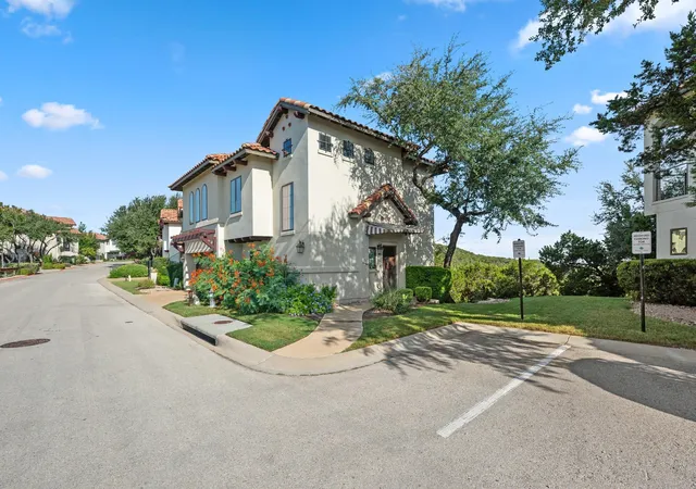 Photo 3 of Single family home for sale at 223 Honey Crk Ct #12, Austin, TX 78738 | MLS# 9988779 | Listing updated on 2026-09-01