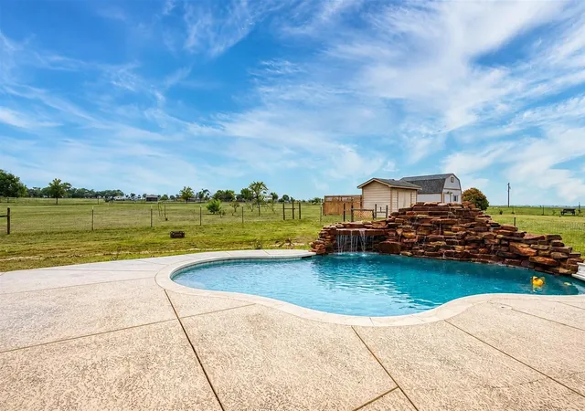 Photo 1 of Single family home for sale at 1103 County Road 149 Rd, Georgetown, TX 78626 | MLS# 9659172 | Listing updated on 2026-10-06