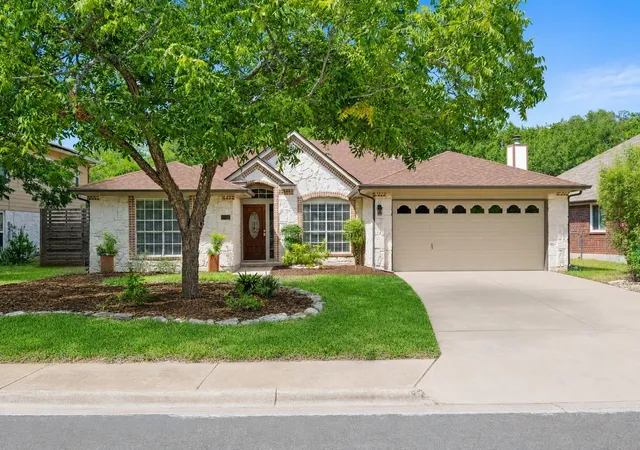 Photo 1 of Single family home for sale at 509 Kingfisher Crk Dr, Austin, TX 78748 | MLS# 7402633 | Listing updated on 2026-09-17