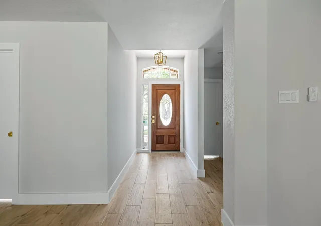 Photo 4 of Single family home for sale at 509 Kingfisher Crk Dr, Austin, TX 78748 | MLS# 7402633 | Listing updated on 2026-09-17