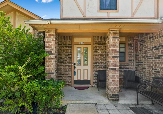 Photo 3 of Single family home for sale at 1809 Gaylord Dr, Austin, TX 78728 | MLS# 8419381 | Listing updated on 2026-09-19