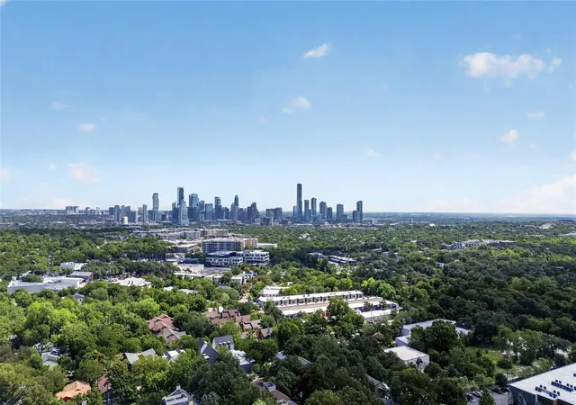 Photo 26 of Single family home for sale at 2713 Kinney Oaks Ct, Austin, TX 78704 | MLS# 8855695 | Listing updated on 2026-09-05