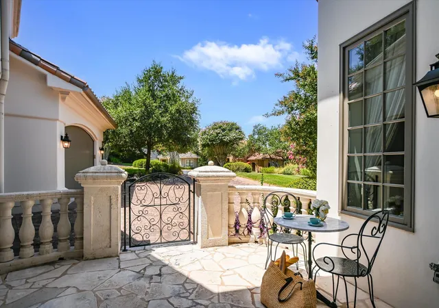Photo 1 of Single family home for sale at 8734 Chalk Knoll Dr, Austin, TX 78735 | MLS# 7920426 | Listing updated on 2026-10-10