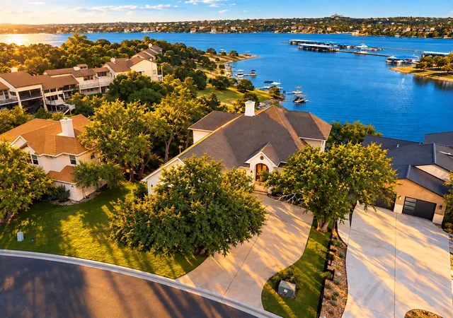 Photo 1 of Single family home for sale at 343 Venture Blvd S, Lago Vista, TX 78645 | MLS# 2085111 | Listing updated on 2026-10-05