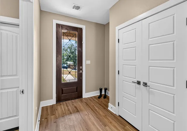 Photo 3 of Single family home for sale at 106 Kaapahu Dr, Bastrop, TX 78602 | MLS# 8923421 | Listing updated on 2026-08-14