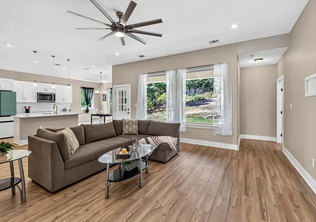 Photo 4 of Single family home for sale at 106 Kaapahu Dr, Bastrop, TX 78602 | MLS# 8923421 | Listing updated on 2026-08-14