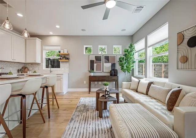 1st image of 5512 Duval St #2, Austin, TX 78751 | MLS# 9098848