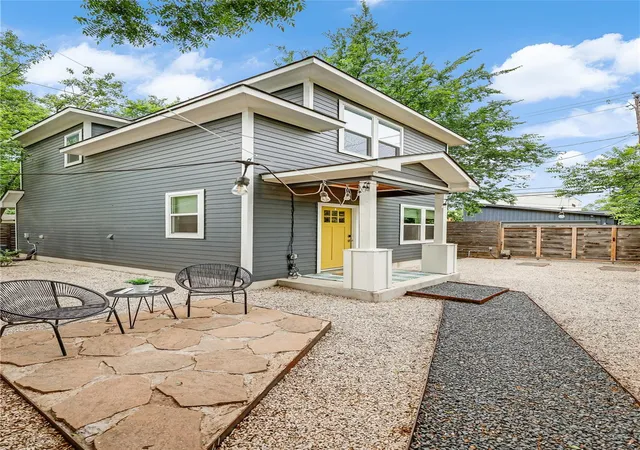 Photo 3 of Sale Pending at 5512 Duval St #2, Austin, TX 78751 | MLS# 9098848 | Listing updated on 2026-09-03