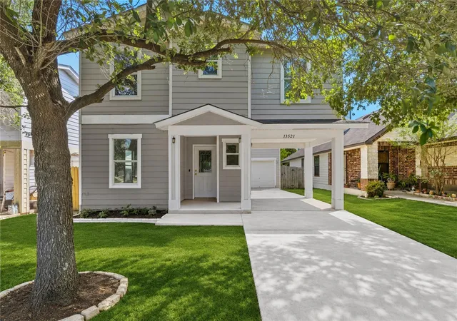 Photo 1 of Single family home for sale at 13521 Sea Biscuit Dr, Del Valle, TX 78617 | MLS# 5731884 | Listing updated on 2026-08-04
