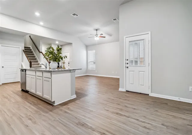 2nd image of 957 Staglin St, Buda, TX 78610 | MLS# 8488167