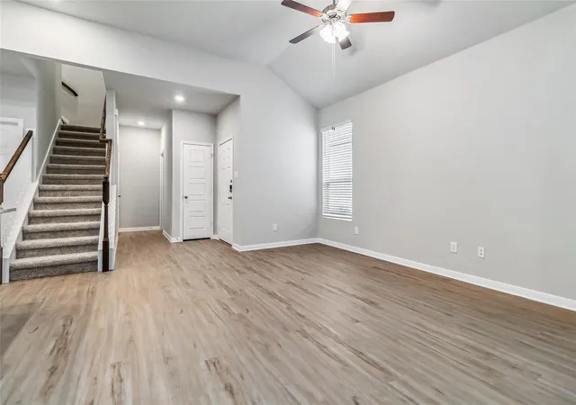 Listing Photo 5 - Condo for sale in building located at 101 Gunner Rd, Buda, TX 78610