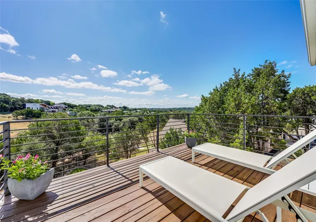 Photo 3 of Single family home for sale at 21002 Newhaven Cv, Lago Vista, TX 78645 | MLS# 1918070 | Listing updated on 2026-10-04