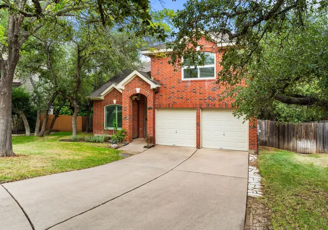 Photo 4 of Single family home for sale at 3704 Caney Crk Rd, Austin, TX 78732 | MLS# 7044705 | Listing updated on 2026-10-02