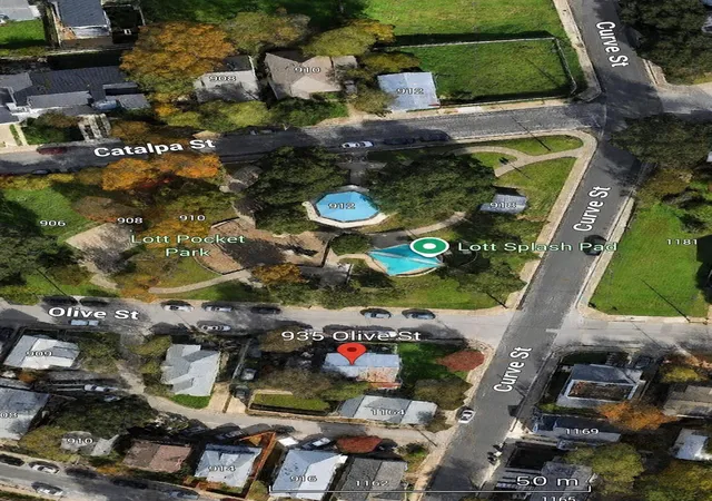 4th image of 935 Olive St, Austin, TX 78702 | MLS# 7408937