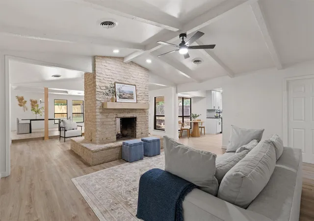 1st image of 703 Parkway St, Georgetown, TX 78628 | MLS# 8162107