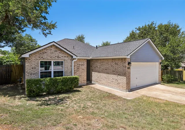 Photo 2 of Single family home for sale at 1805 Bent Oak Cv, Leander, TX 78641 | MLS# 8244279 | Listing updated on 2026-08-09