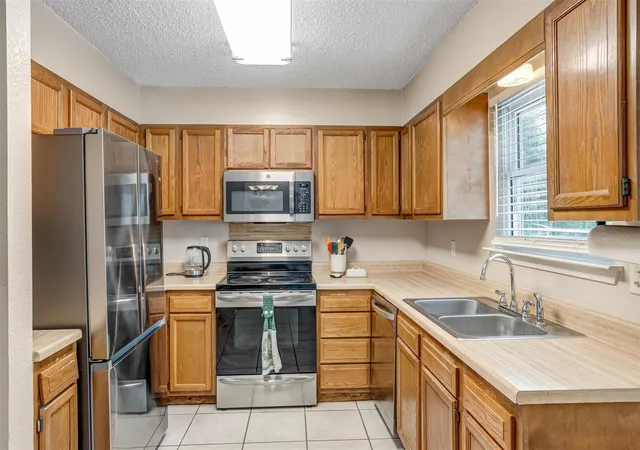 Photo 3 of Single family home for sale at 1113 Ash Dr, Marble Falls, TX 78654 | MLS# 1817047 | Listing updated on 2026-08-29