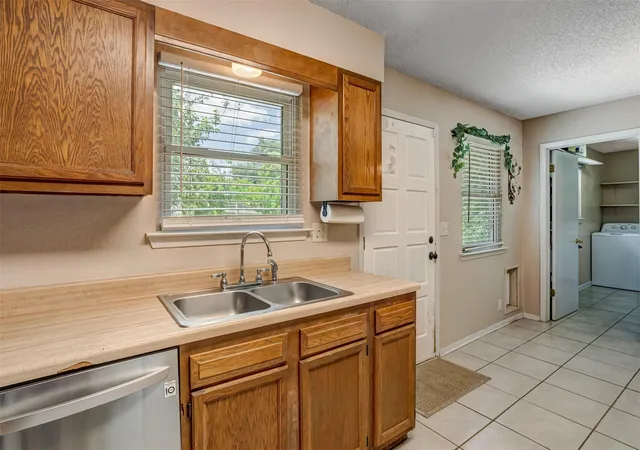 Photo 3 of Single family home for sale at 1113 Ash Dr, Marble Falls, TX 78654 | MLS# 1817047 | Listing updated on 2026-08-29