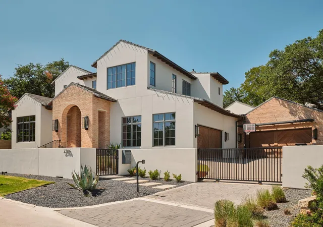 2nd image of 2306 Bonita St, Austin, TX 78703 | MLS# 1899921