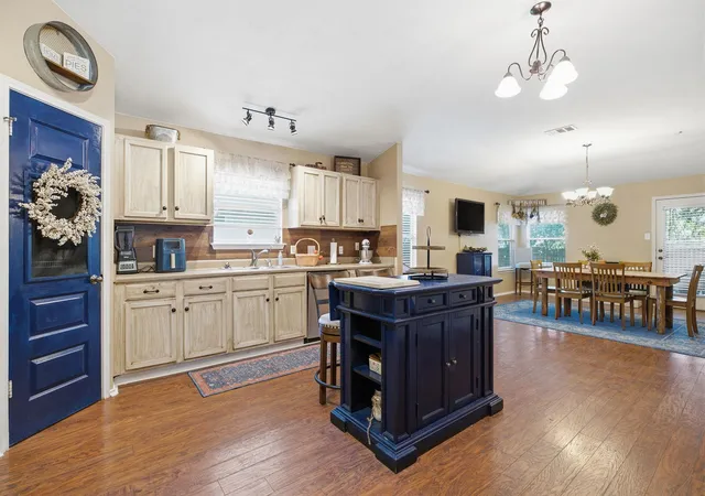 Photo 2 of Single family home for sale at 114 Creston St, Hutto, TX 78634 | MLS# 9401715 | Listing updated on 2026-10-28