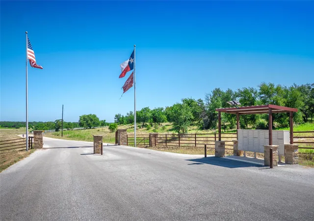 23rd image of 322 Maverick Wy, Briggs, TX 78608 | MLS# 8879766