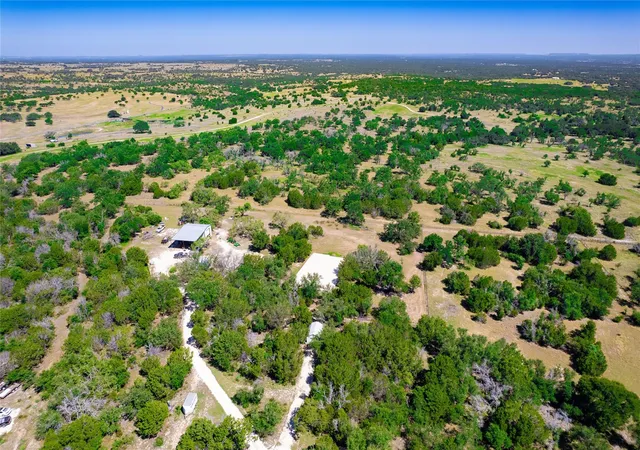 3rd image of 322 Maverick Wy, Briggs, TX 78608 | MLS# 8879766