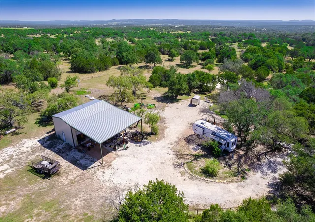 5th image of 322 Maverick Wy, Briggs, TX 78608 | MLS# 8879766