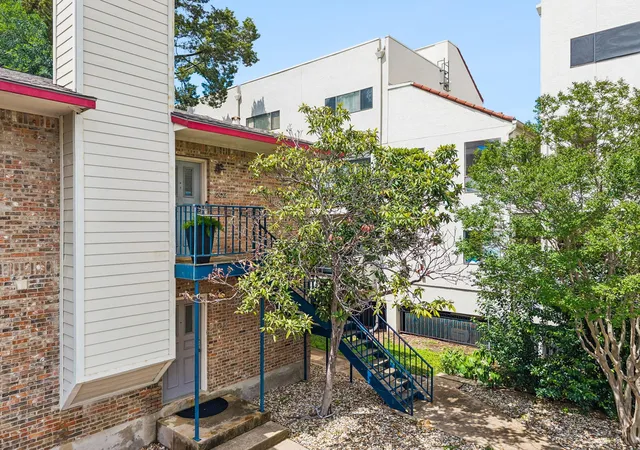 2nd image of 1404 Norwalk Ln, Austin, TX 78703